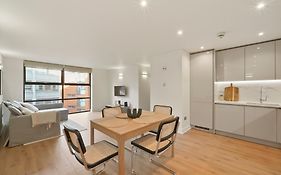 Flat 315, 33 Birtton Street